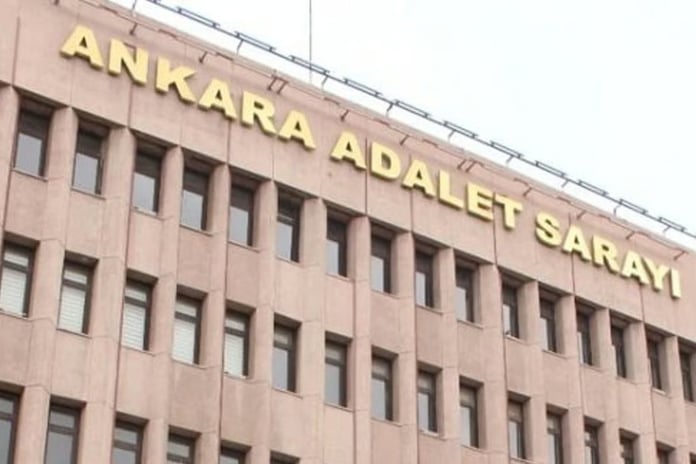 Savcı şifreleriyle dosya kapattı, rüşvet aldı