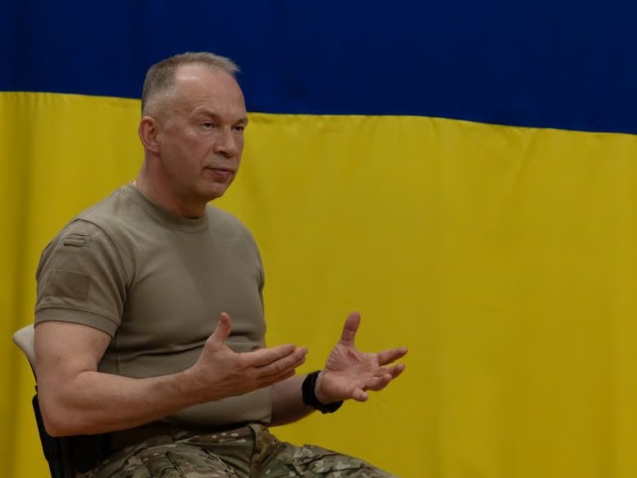 Ukraine Army Chief Warns Russia Prepares New Offensives