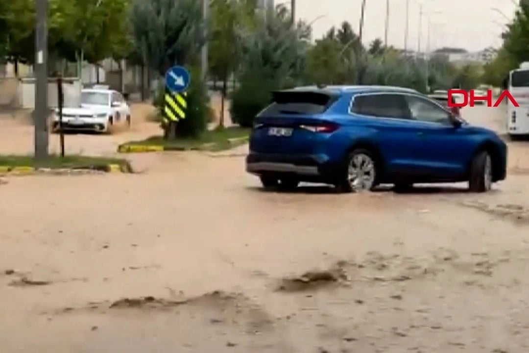 Sağanaktan sonra bu hale geldi