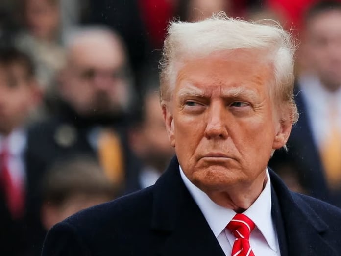 Trump’tan köprü itirafı: Müzakere gecikince vurduk