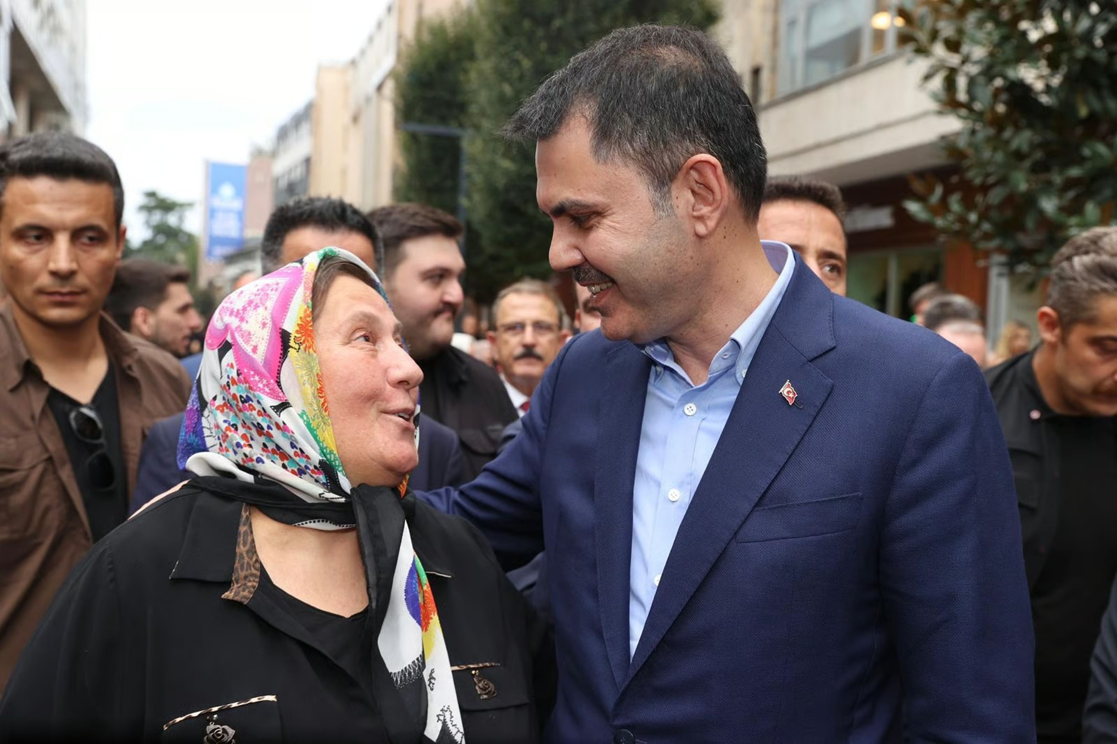 Trabzon halkı Murat Kurum'a teşekkür etti: Doğu'da neler yaptınız öyle?