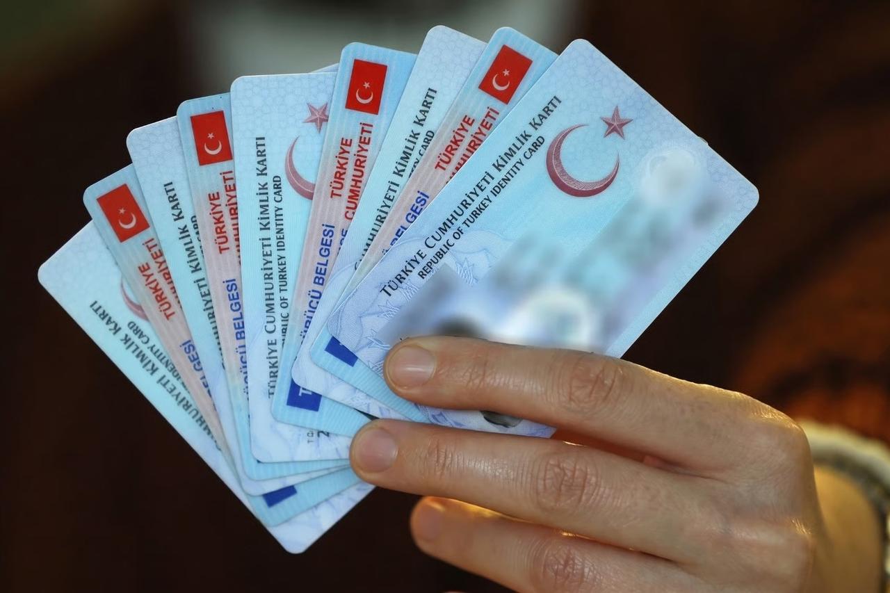 Bakan Ersoy duyurdu: Kimliğiniz yeterli olacak