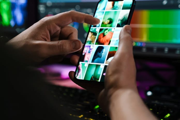 Sosyal medyada zombileşiyor muyuz? 