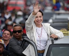 Venezuela muhalefet lideri Machado orduya ve halka geçiş süreci çağrısı yaptı