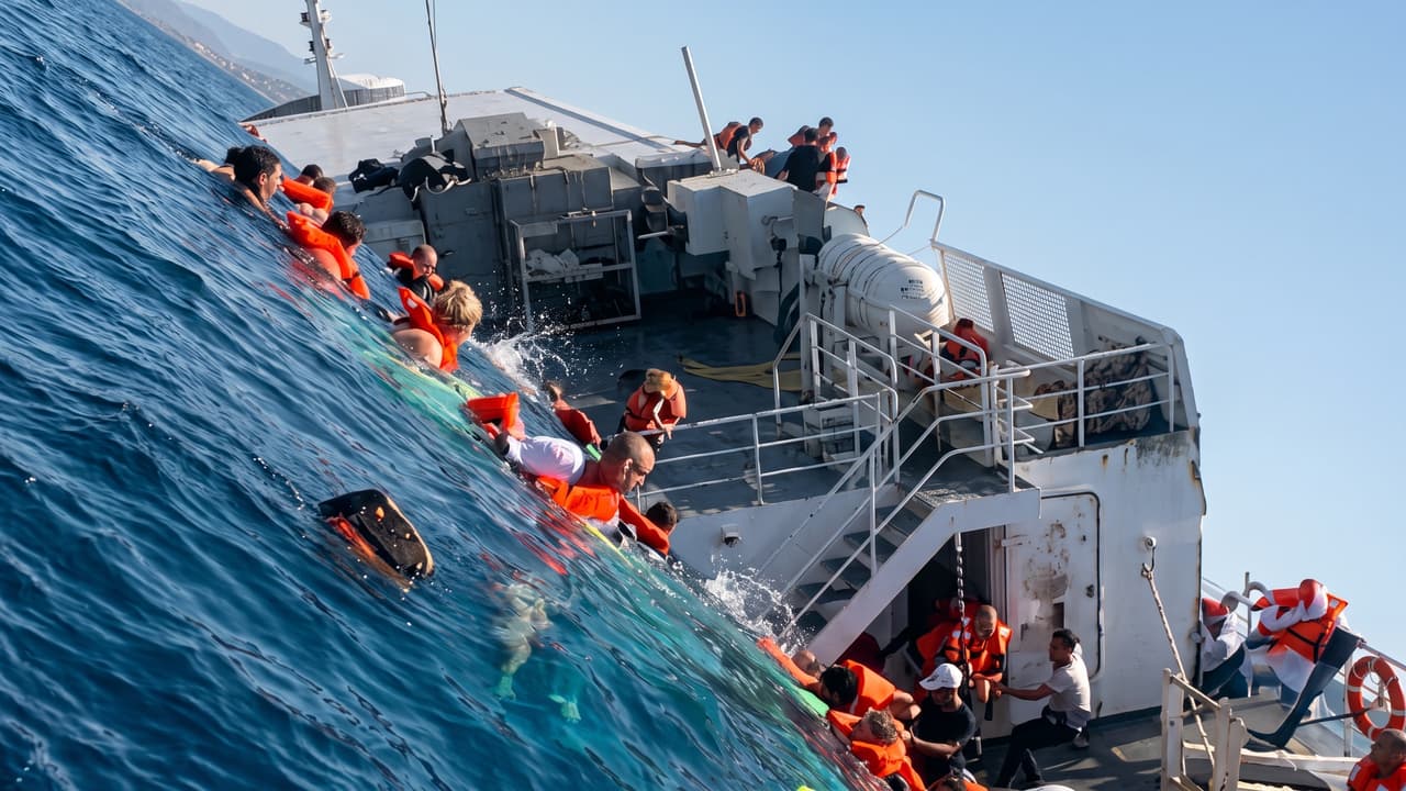 Girne'de batan gemiyle ilgili ihmaller silsilesi! İşte cevap bekleyen sorular...