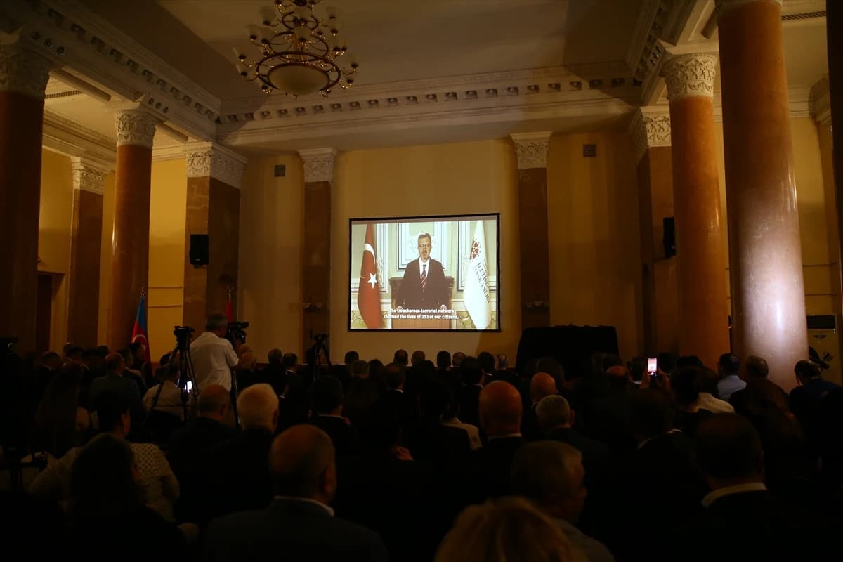 Azerbaycan'da 15 Temmuz şehitleri anıldı