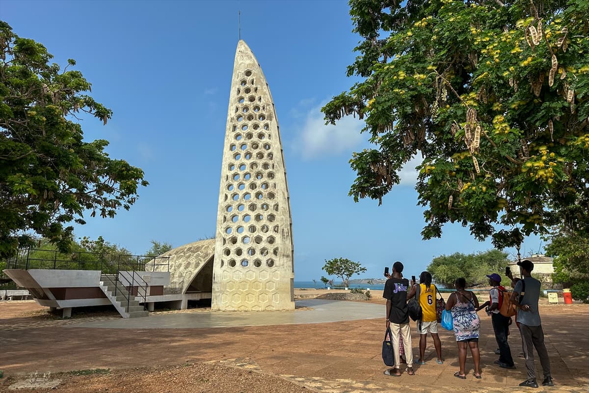Senegal'de köle evi köle ticareti döneminin izlerini taşıyor