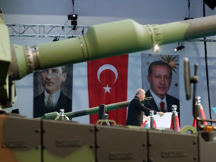 Cumhurbaşkanı Erdoğan: Hedeflerimize giden engeller bizi sadece yavaşlatır