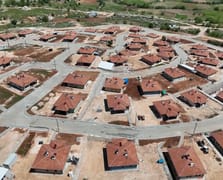 Adıyaman'da Zey Köyü kayalık zeminde yeniden kuruldu