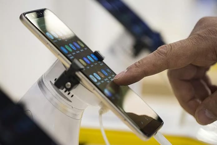 Cep telefonlarında ÖTV matrahları yeniden belirlendi: Vergi oranları değişti