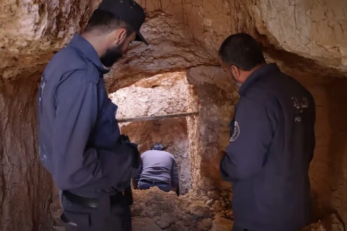 Suriye'de Esad rejimine ait gizli yeraltı hapishanesi keşfedildi