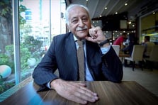 Türk edebiyatının milli sesi: Yavuz Bülent Bakiler