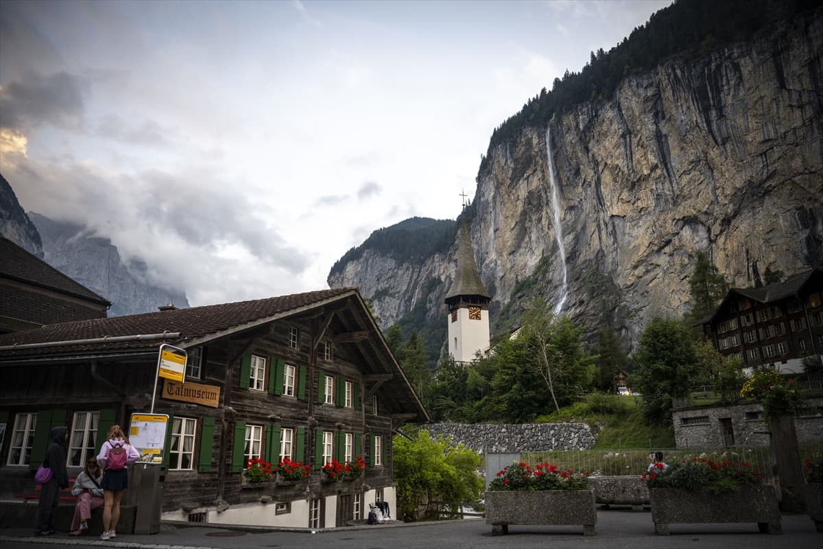 Alpler'in ortasında düşsel bir vadi: Lauterbrunnen