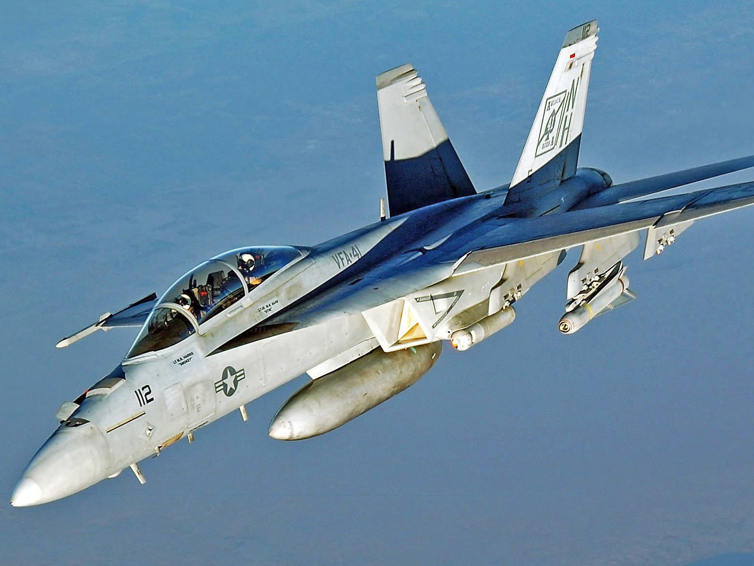 US Navy Helicopter and Fighter Jet Crash in South China Sea