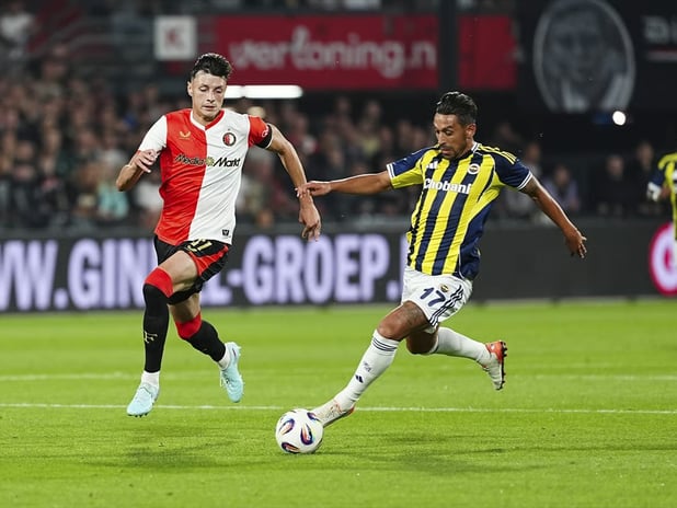 Fenerbahçe, Şampiyonlar Ligi'nde Feyenoord engeline takıldı: Tur şansı Kadıköy'e kaldı