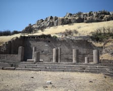 Assos Antik Kenti'nde 3500 yıllık stoa ortaya çıkıyor