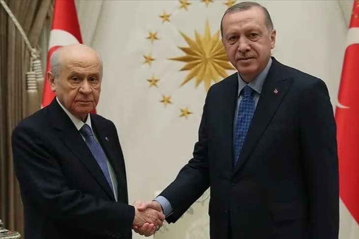 Cumhurbaşkanı Erdoğan, MGK toplantısı öncesinde MHP lideri Devlet Bahçeli'yi kabul etti