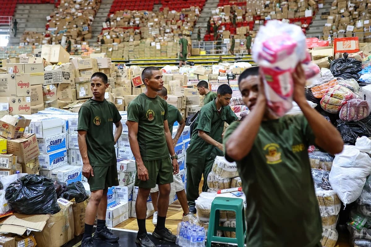TİKA'dan Venezuela'ya 1000 paketlik insani yardım