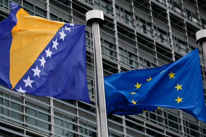 Bosna'dan AB'ye vize çıkışı: Yoğun baskı altındayız ama istediklerini yapmamız zor