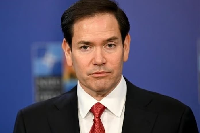 ABD Çinli öğrencilerin vizelerini iptal etmeye hazırlanıyor