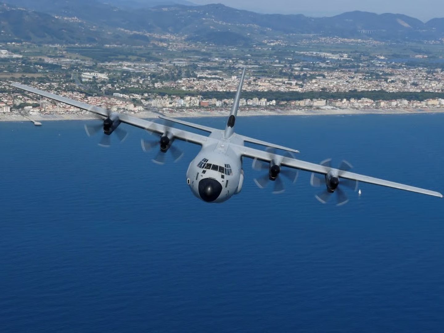 Kanada, CC-130J Hercules filosu için 1,15 milyar dolarlık modernizasyon programı başlattı
