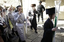 İsrail'den Yahudi işgalciler için 22 yeni yerleşim yeri kararı