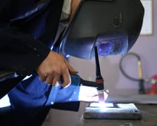 Kocaeli'deki meslek lisesi fabrika gibi çalışıyor