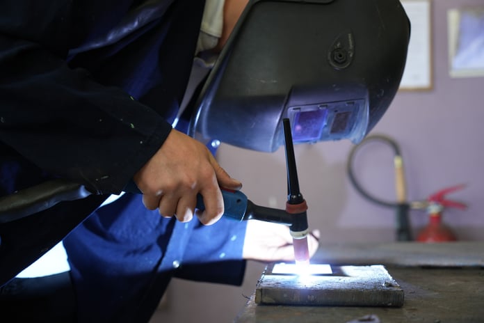 Kocaeli'deki meslek lisesi fabrika gibi çalışıyor