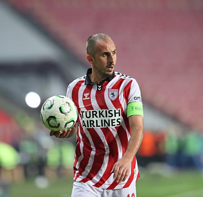 Zeki Yavru'dan anlamlı farkındalık