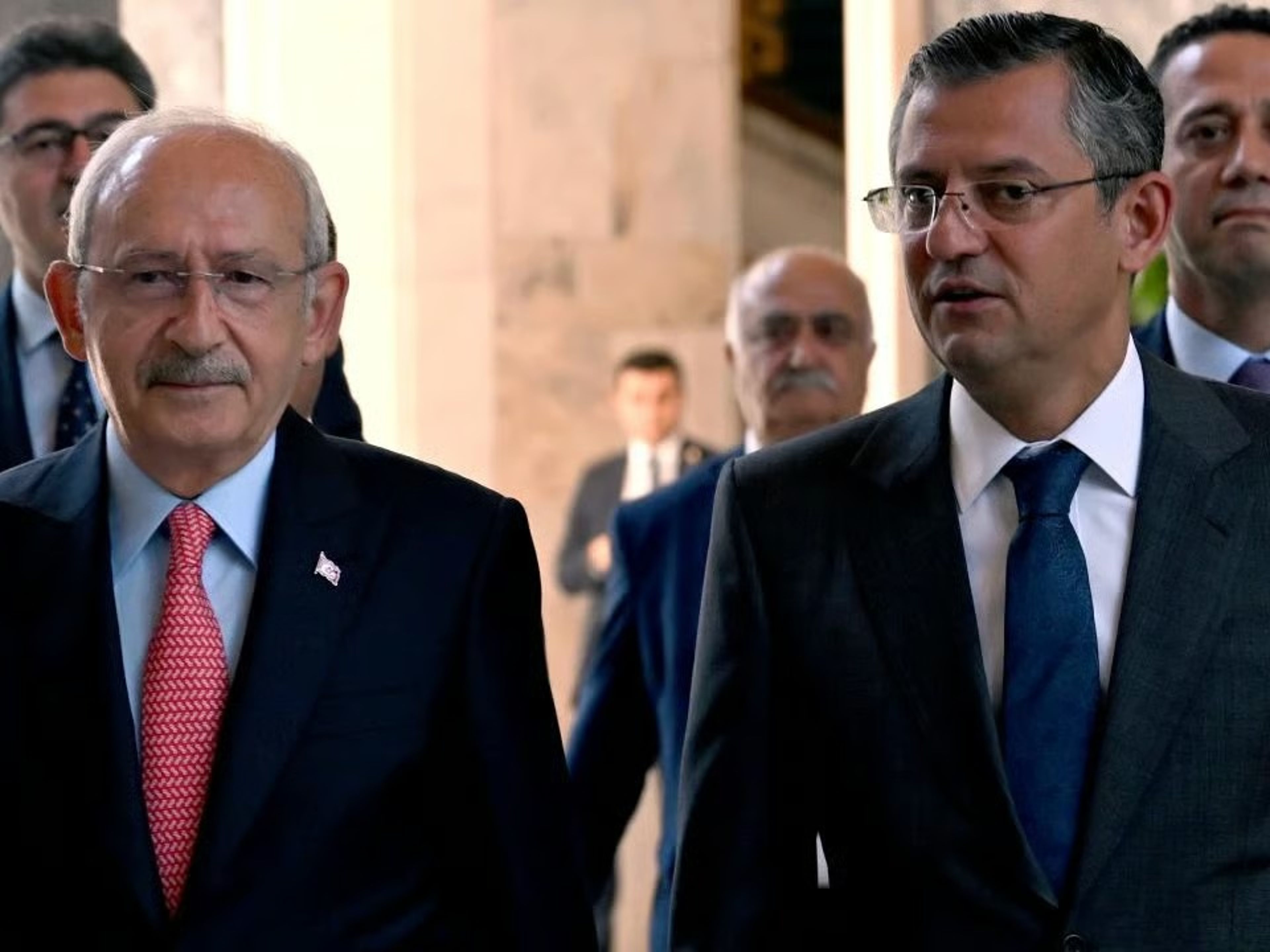Ankara Fısıltıları: Özel’in yeni partileri sosyalistler mi?