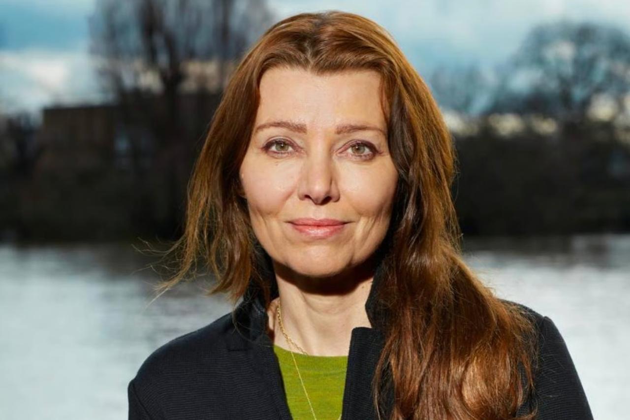 Kraliyet Edebiyat Derneği başkanı Elif Şafak oldu