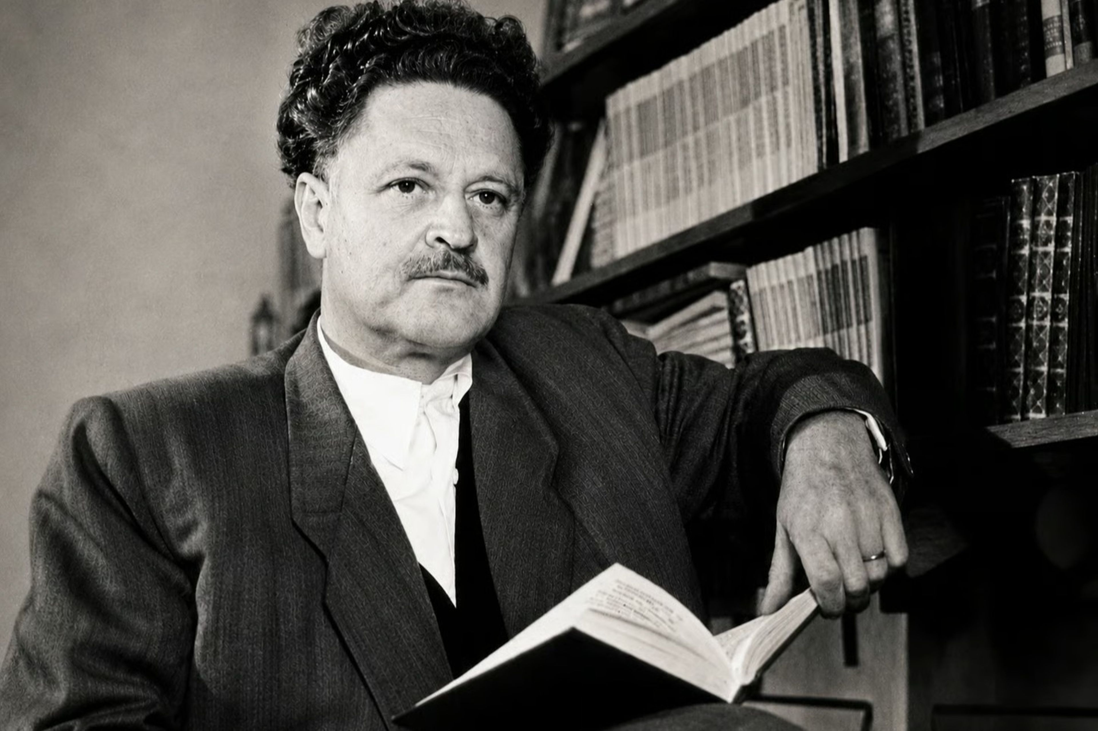 Memleket hasretiyle geçen bir ömür: Nazım Hikmet
