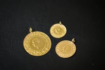 Altın fiyatları 2026 | 18 Nisan çeyrek, yarım, tam, gram altın fiyatları ne kadar, alış-satış kaç TL?