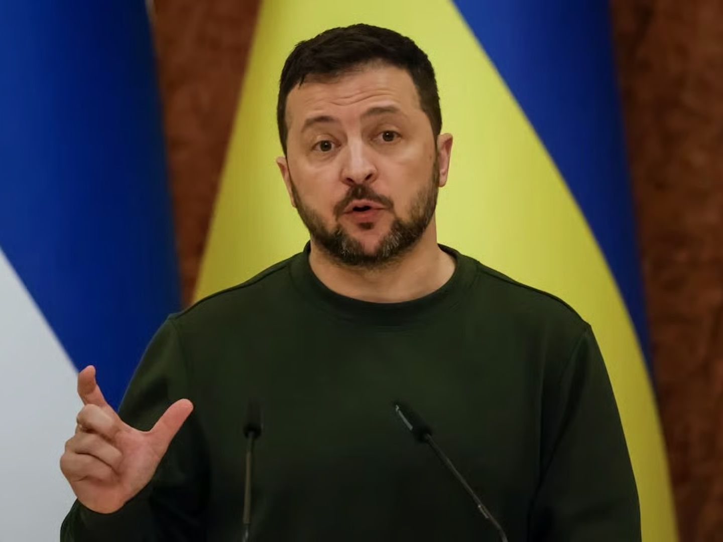 Zelenskiy'den Trump görüşmesinden önce kritik mesaj: "Kırmızı çizgilerimiz var"