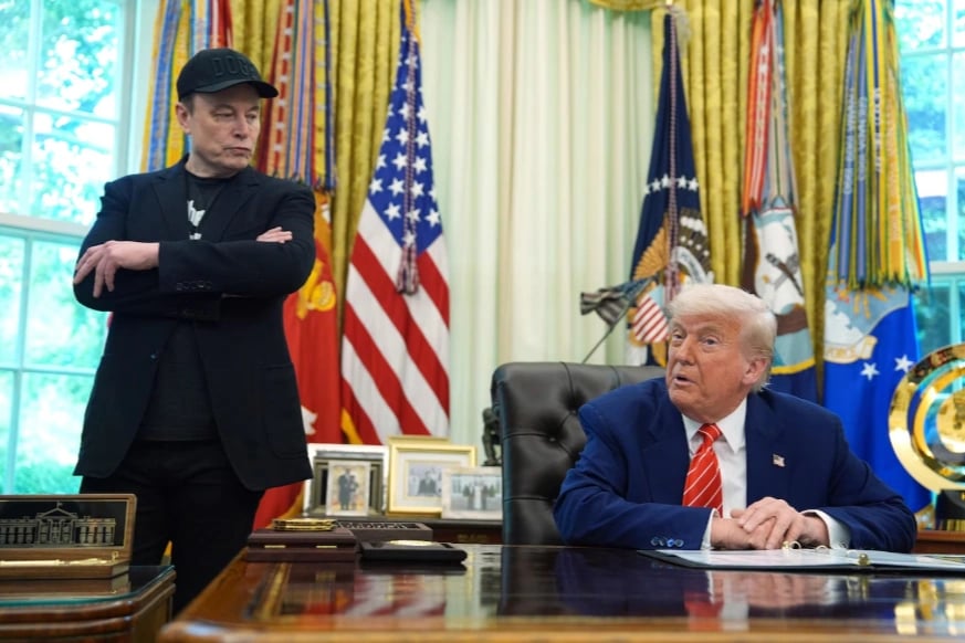 Demokratlar iktidarı ele geçirirse Elon Musk’ı mercek altına alacak