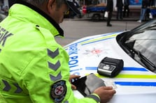 Trafik cezaları ve harçlara yeniden değerleme oranı yüzde 25,49'a göre zam geliyor