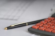 Çok uluslu şirketler için düşük vergi dönemi bitti: Yüzde 15 asgari sınır geldi!