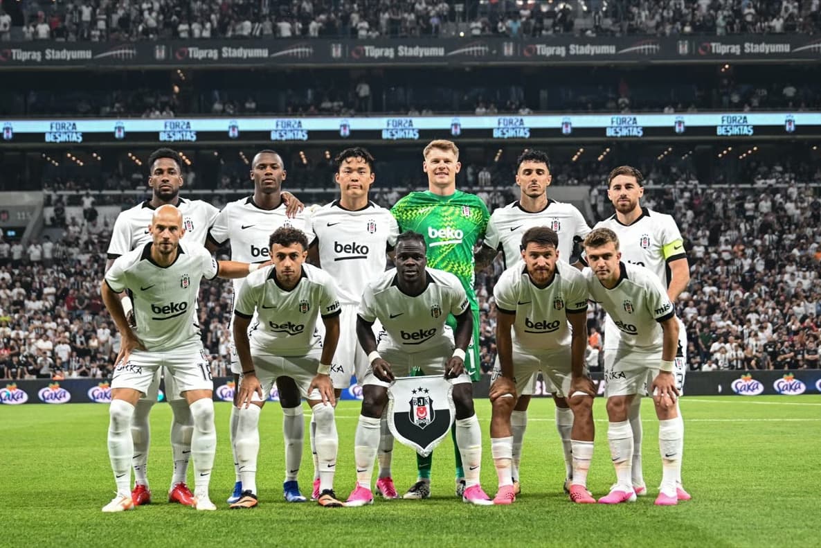 Beşiktaş, Midtjylland deplasmanında tur peşinde
