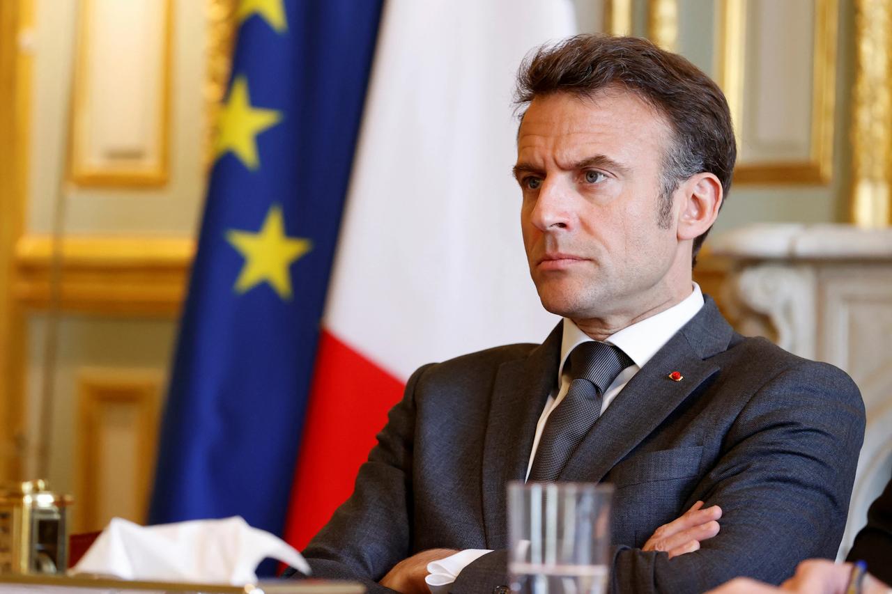 Macron: Putin ile görüşmemiz kaçınılmaz