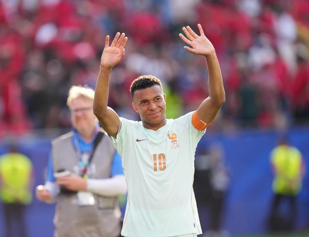 Mbappe altın ayakkabıya koşuyor