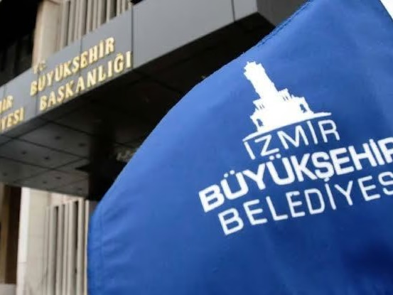 İzmir Büyükşehir Belediyesi'nde yolsuzluk operasyonu başlatıldı: Tunç Soyer dahil 157 gözaltı