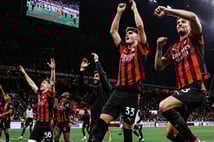 Serie A'da lider değişti: Napoli'nin serisi bitti, Milan zirveye oturdu