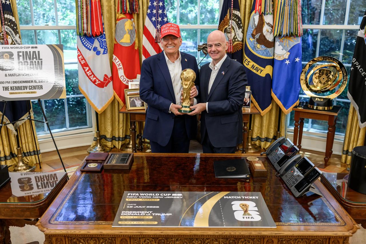 Infantino'dan siyasi hamle: FIFA, ilk "Barış Ödülü"nü Trump görüşmesi öncesinde duyurdu