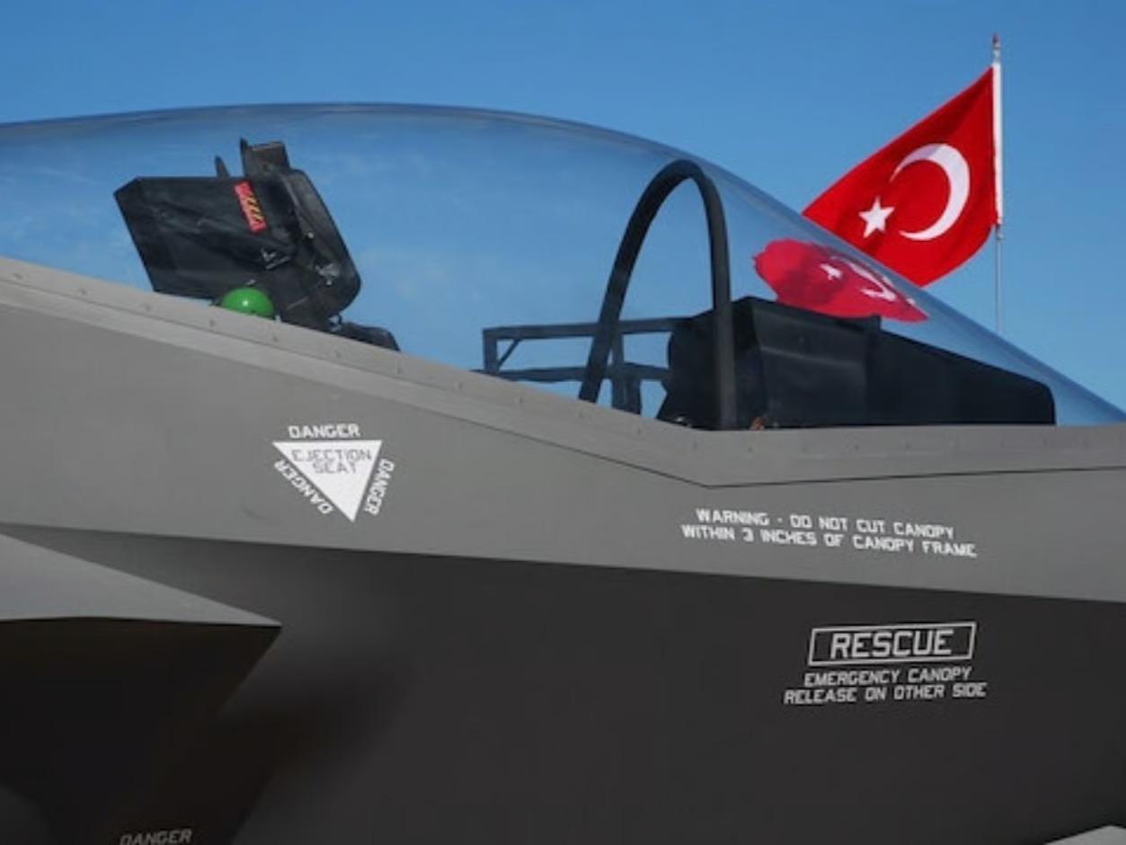 Trump "Türkiye" dedi: Atina'da F-35 paniği 