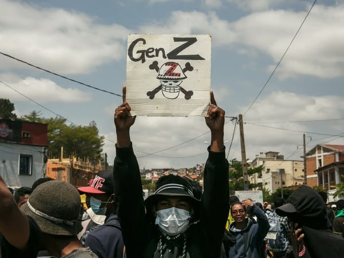 Z kuşağına göre “yaşlılık” 53’te başlıyor