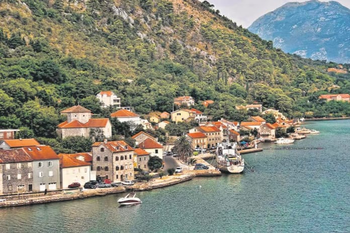 Karadağ'a vizesiz seyahat uygulaması yeniden yürürlüğe girecek