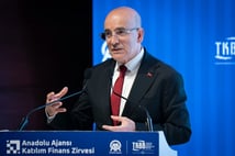 Bakan Şimşek Türkiye'nin yeni rotasını açıkladı: Dünyada ilk 5'te olmalıyız