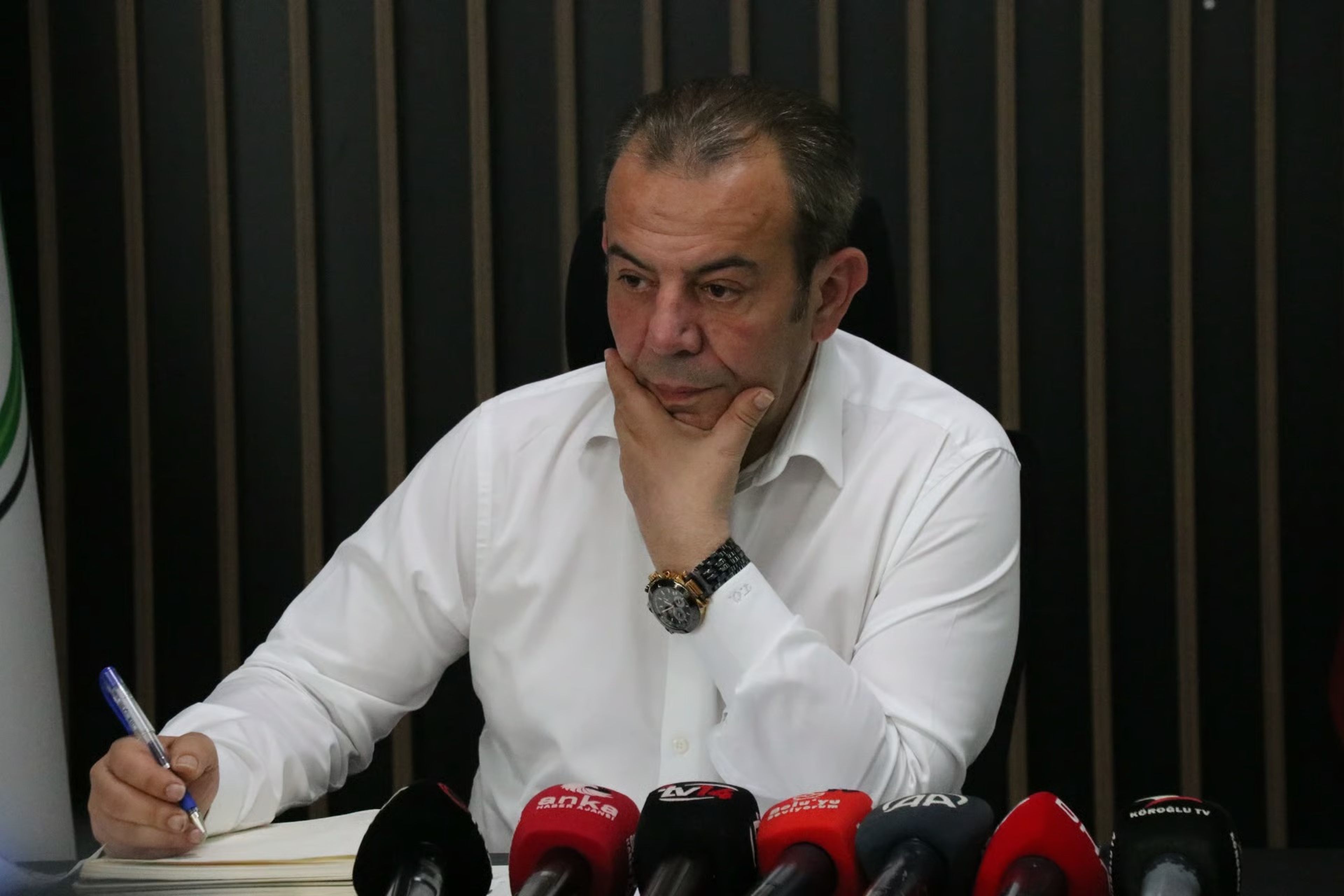 Tanju Özcan ve ekibine 'kurban bağışı' suçlaması! Mahkemeye çıkarıldılar