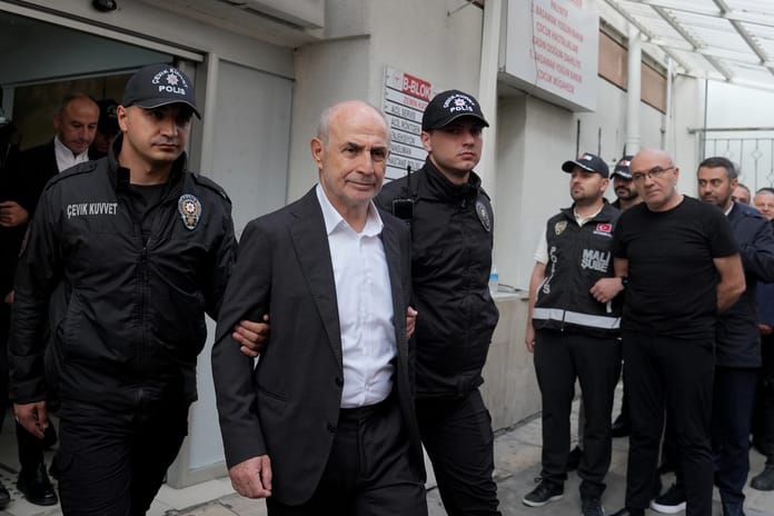 CHP’li Başkan Hasan Akgün’ün rüşvet ağı itiraflarla ortaya çıktı