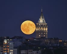 Gökyüzü şöleni başlıyor: Yılın son Süper Ay'ı bu gece görünecek